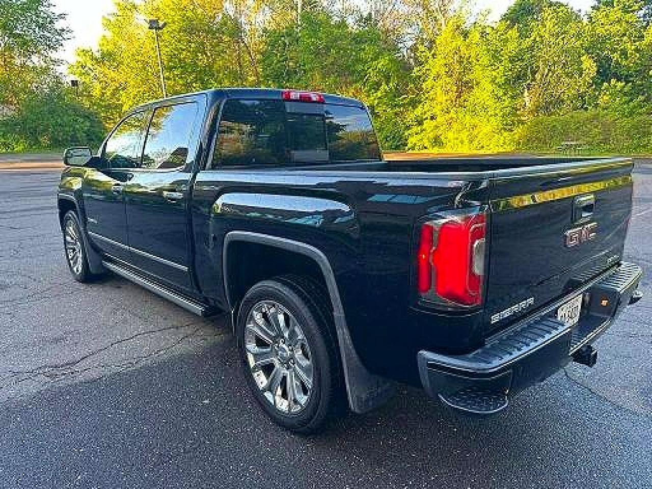 2017 GMC Sierra