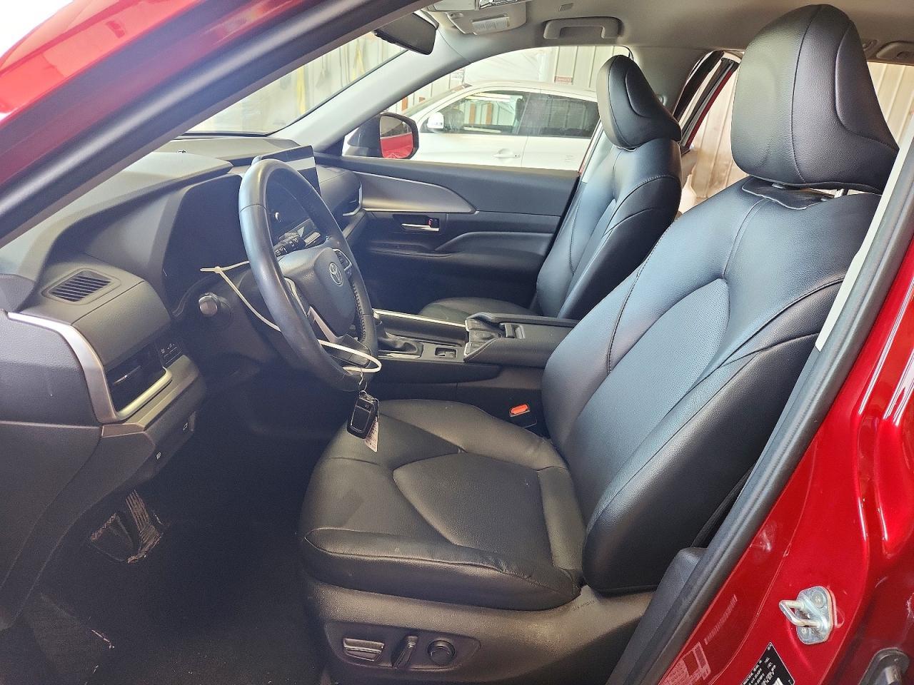2024 TOYOTA HIGHLANDER