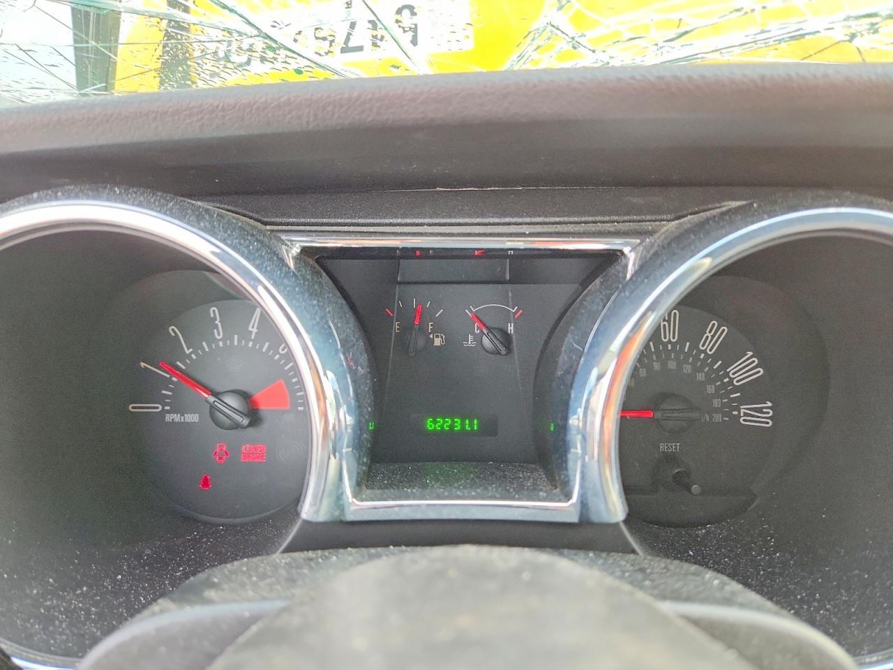 2005 FORD MUSTANG