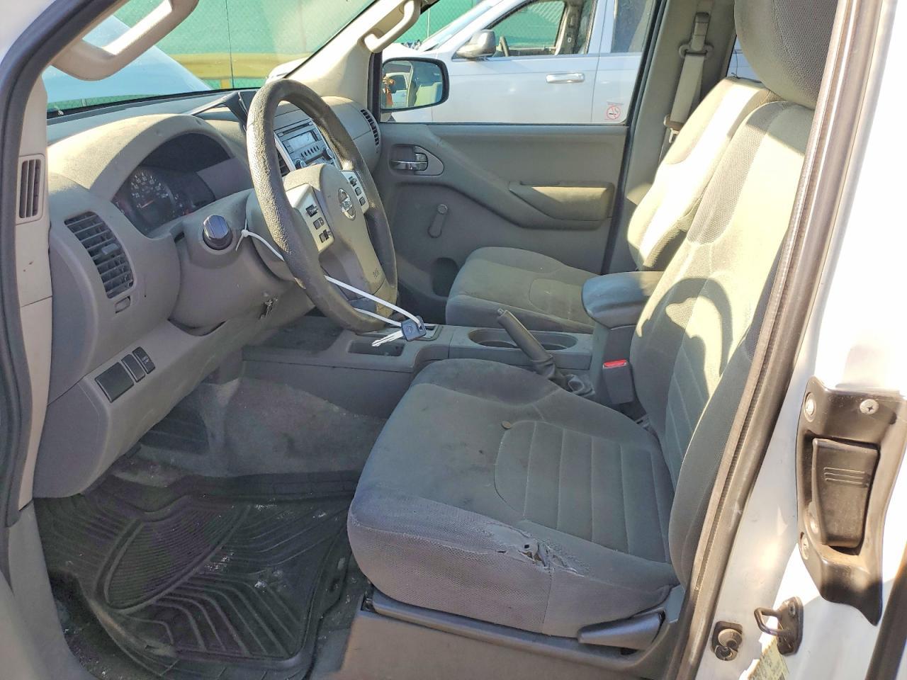 2014 NISSAN Frontier