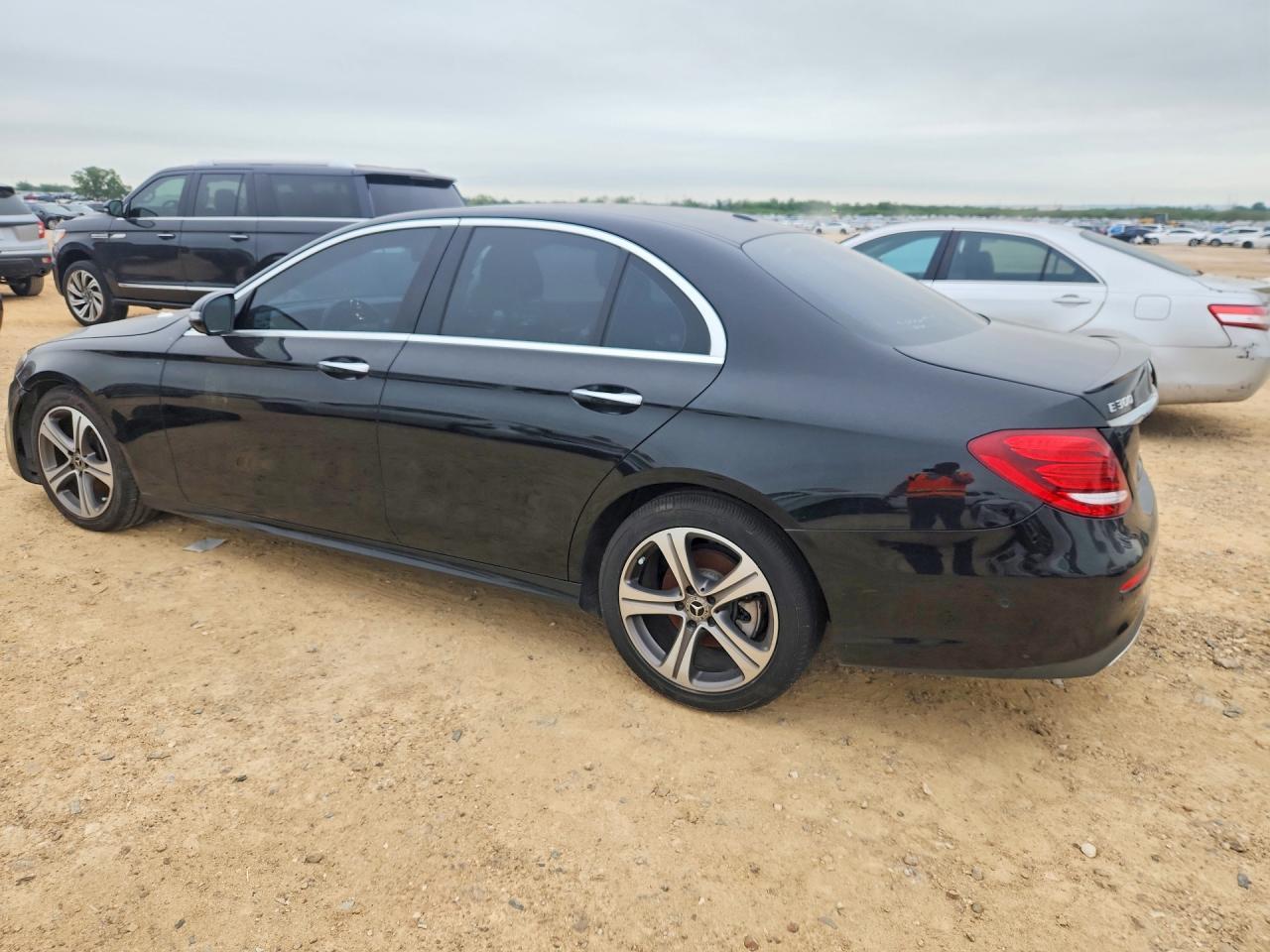 2018 MERCEDES-BENZ E-Class