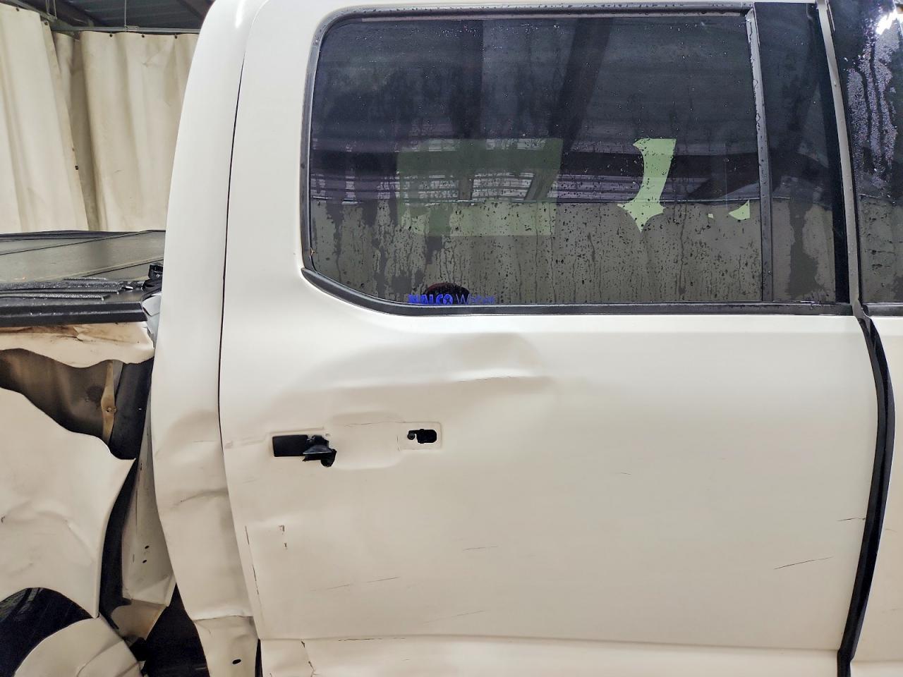 2022 FORD F-150 Lightning