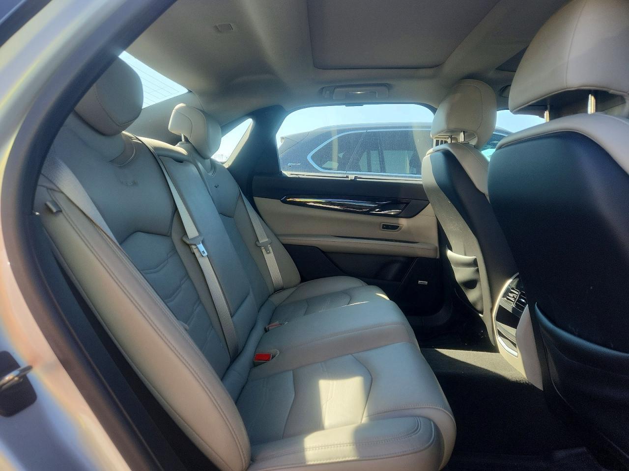 2016 CADILLAC CT6