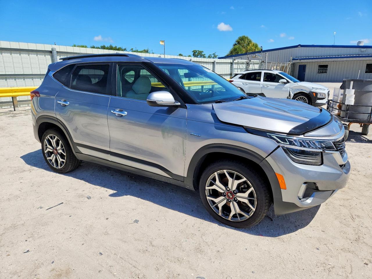 2021 KIA SELTOS