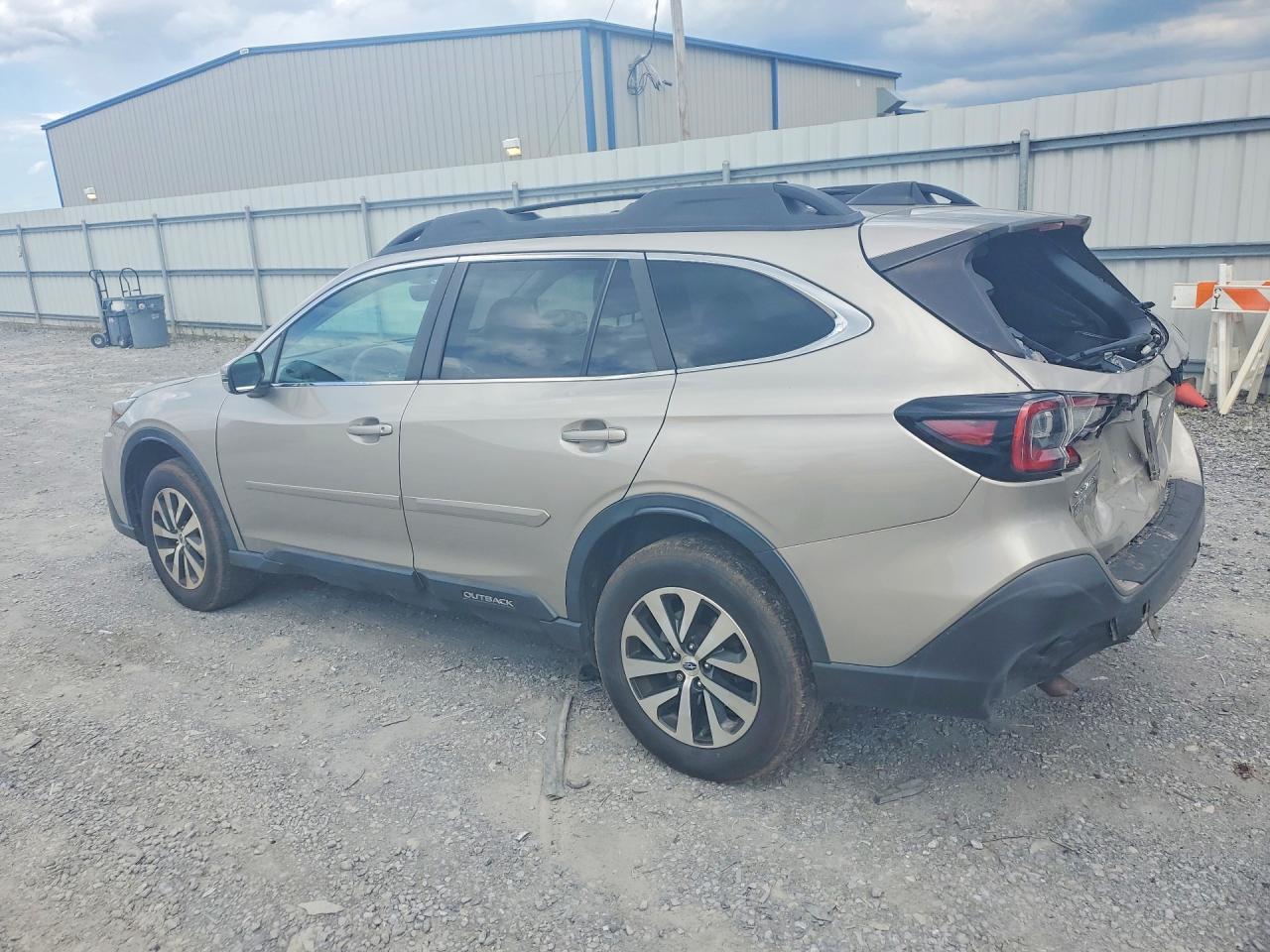 2020 SUBARU Outback