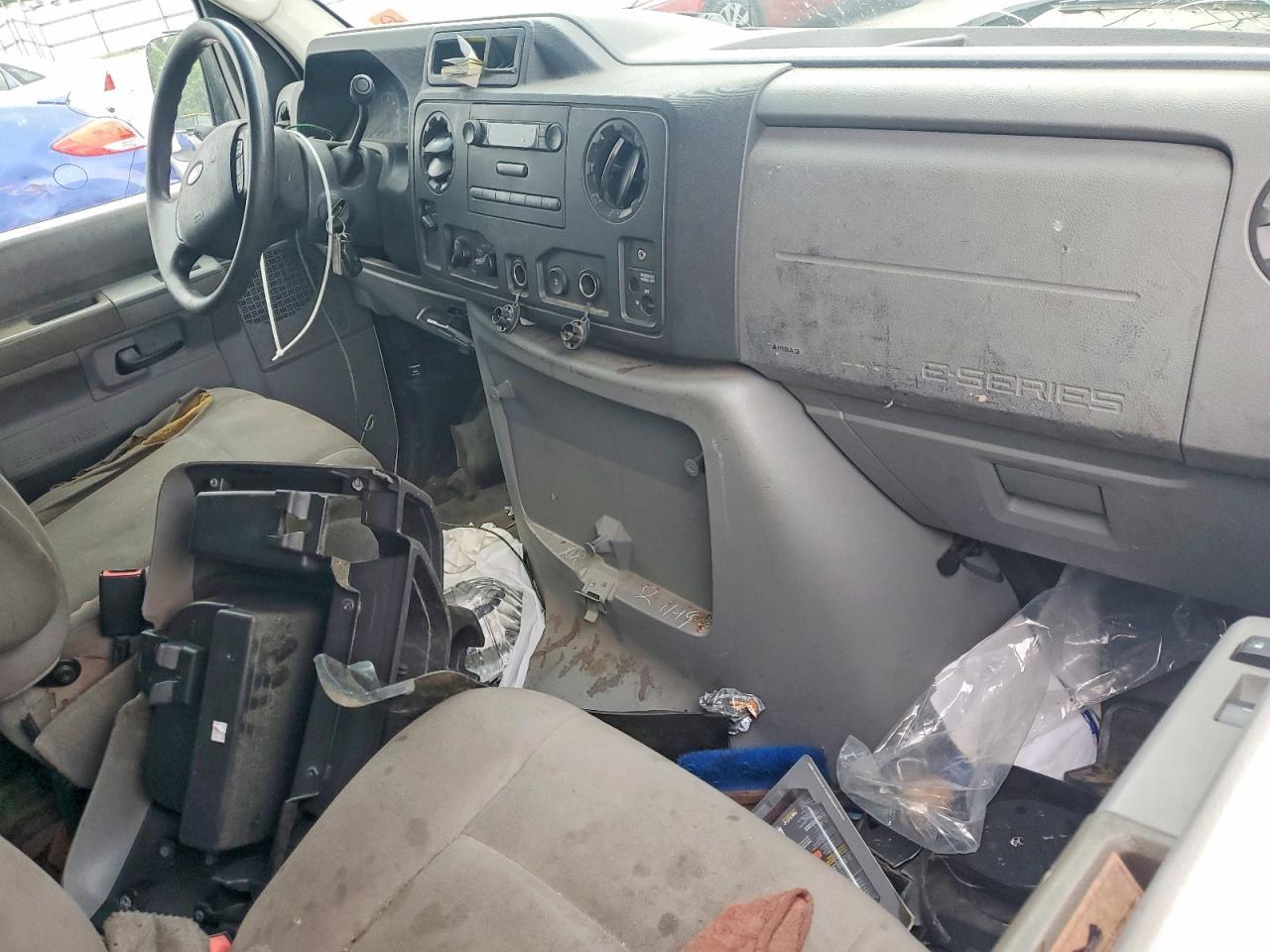 2013 FORD ECONOLINE