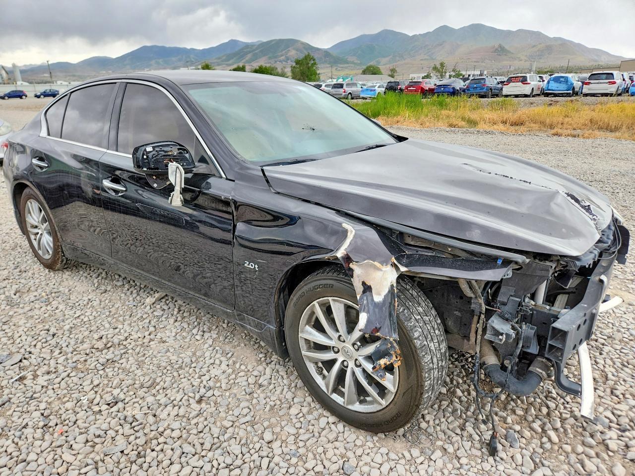 2016 INFINITI Q50