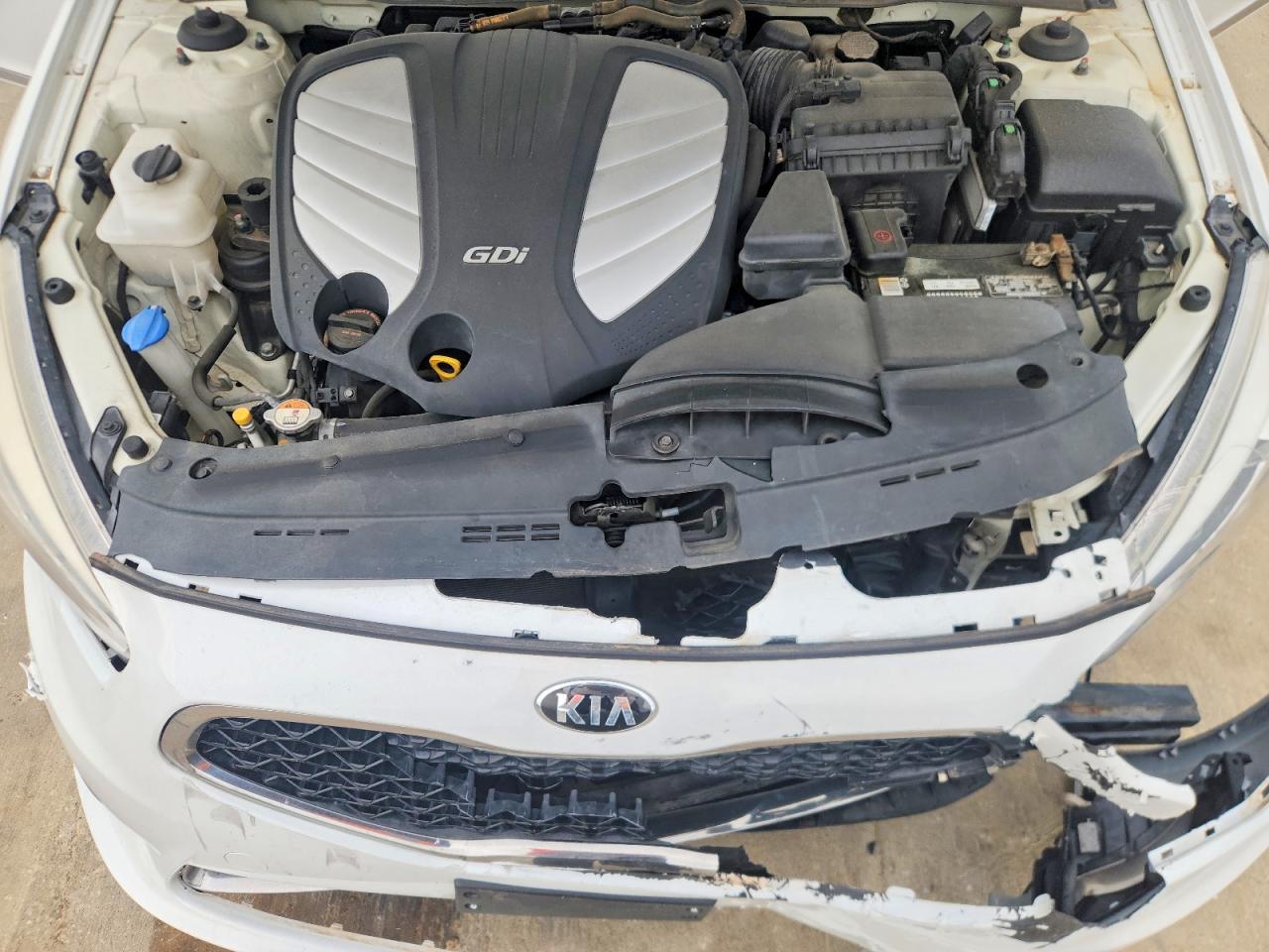 2016 KIA Cadenza
