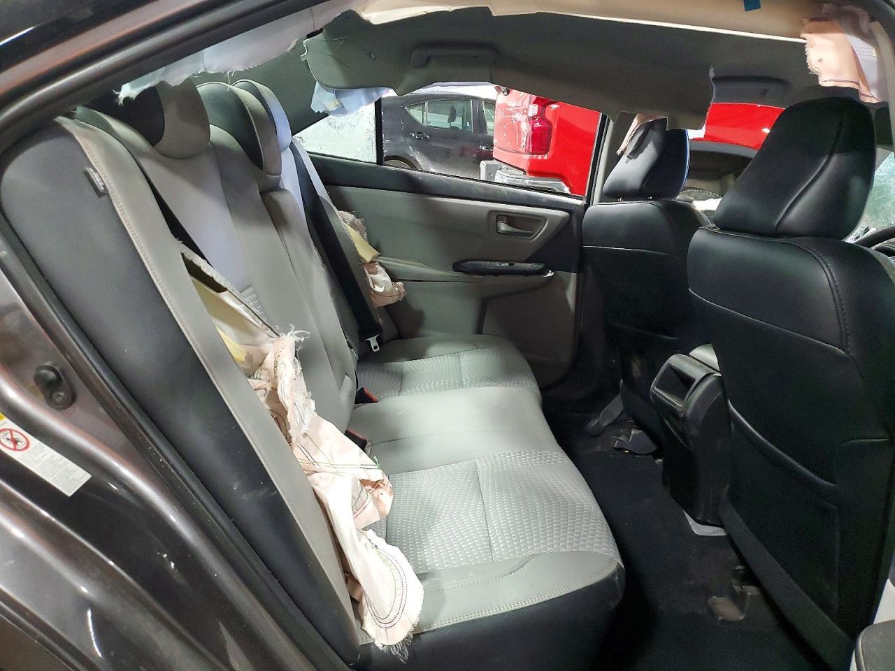2015 TOYOTA CAMRY