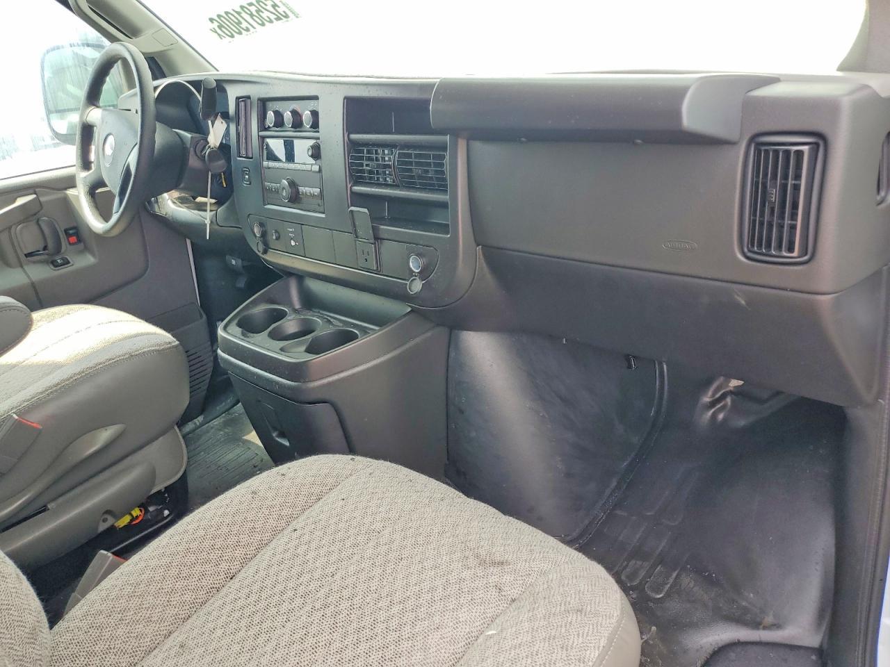 2026 CHEVROLET EXPRESS 2500