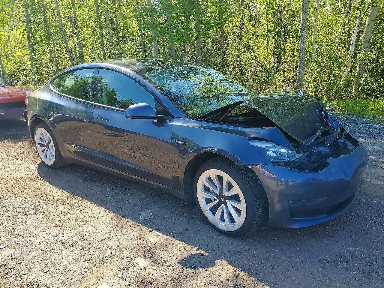 2021 TESLA MODEL 3