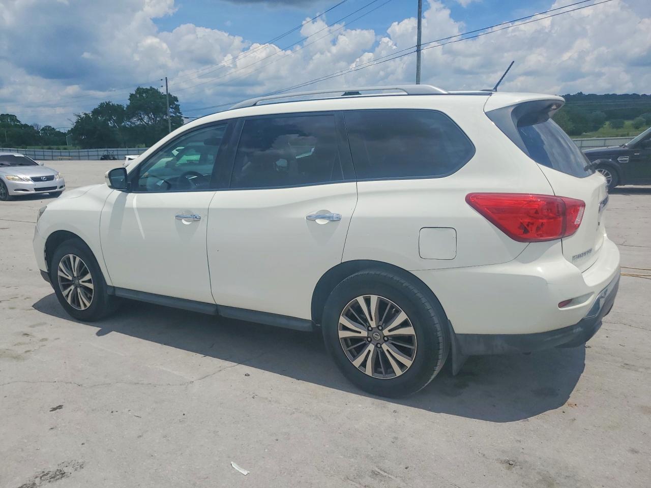 2017 NISSAN PATHFINDER