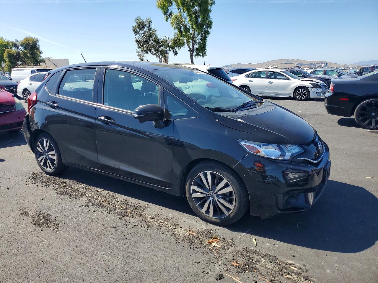 2015 HONDA FIT