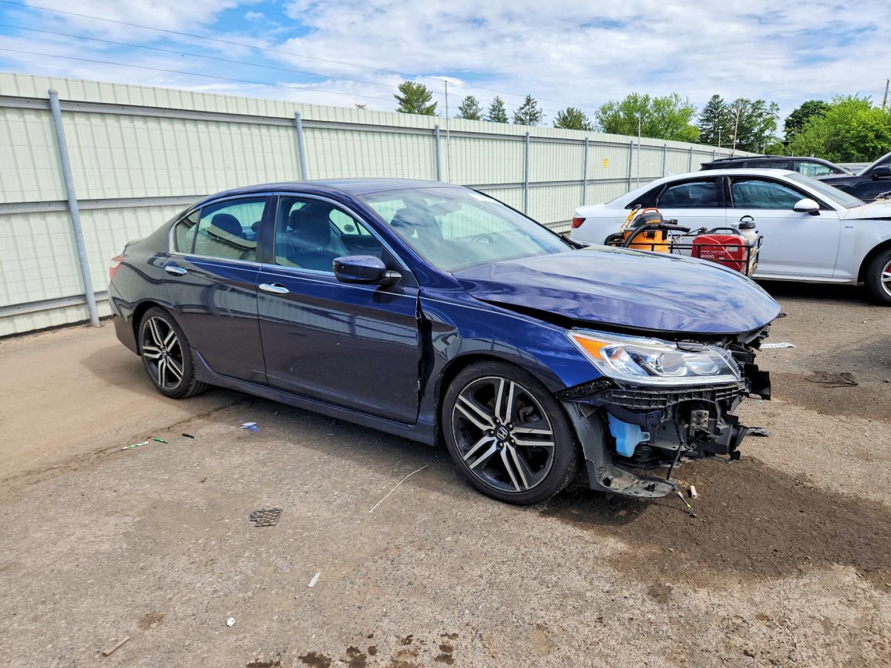 2017 HONDA ACCORD