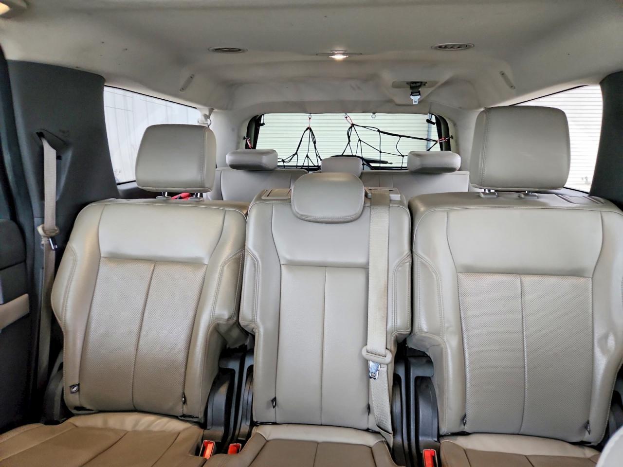 2021 FORD Expedition