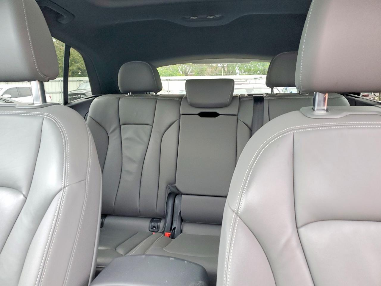 2019 AUDI Q8