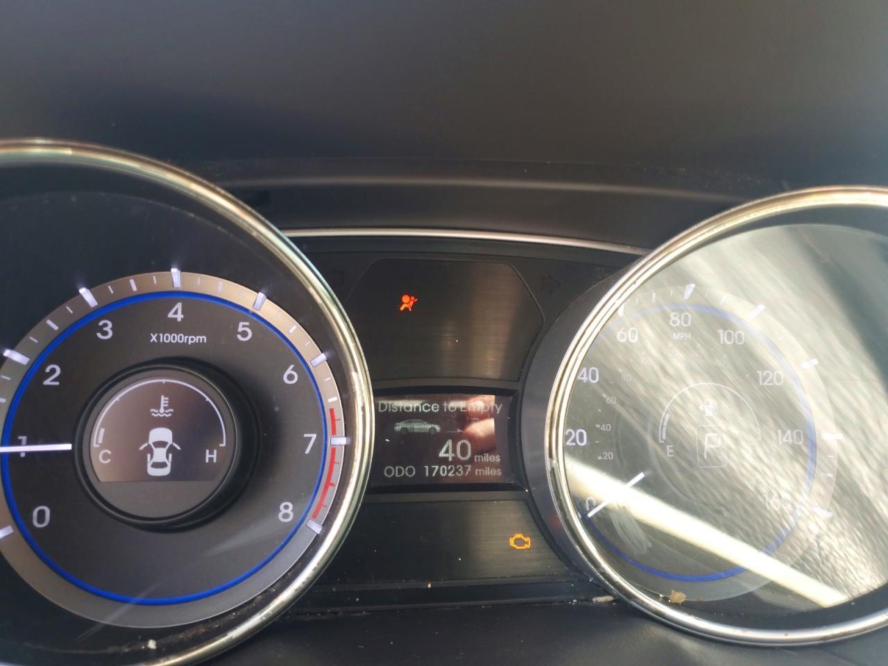 2011 HYUNDAI SONATA