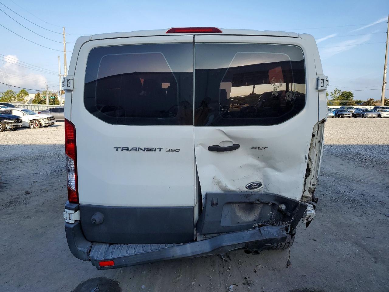 2017 FORD Transit