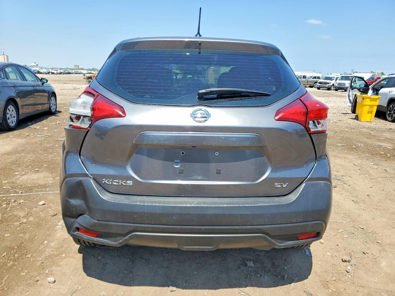 2019 NISSAN KICKS