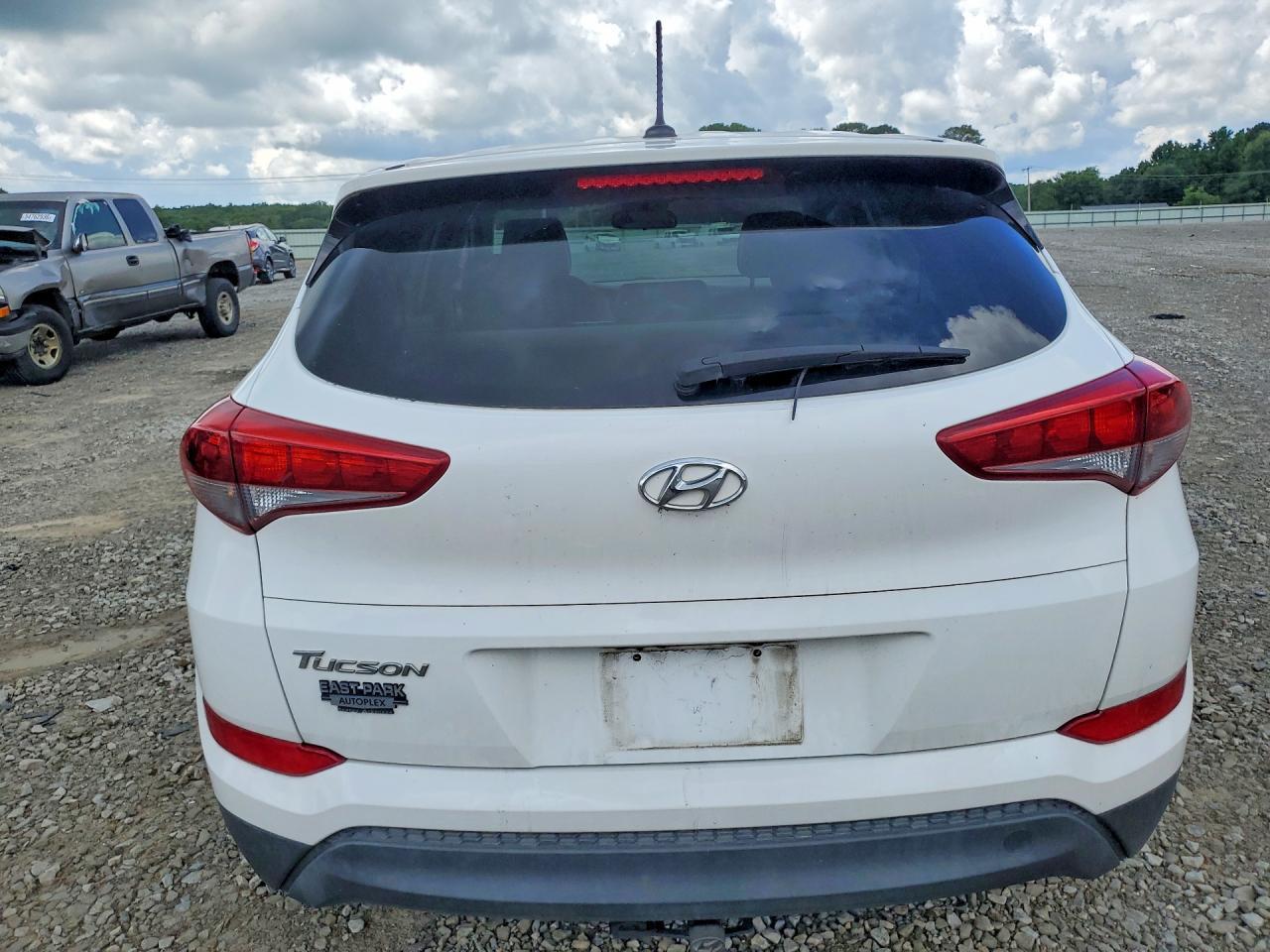 2016 HYUNDAI TUCSON