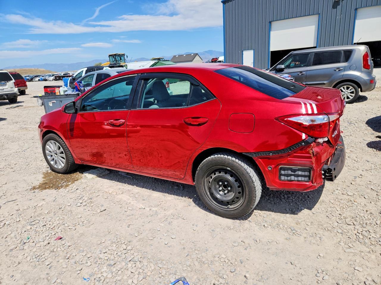 2015 TOYOTA COROLLA