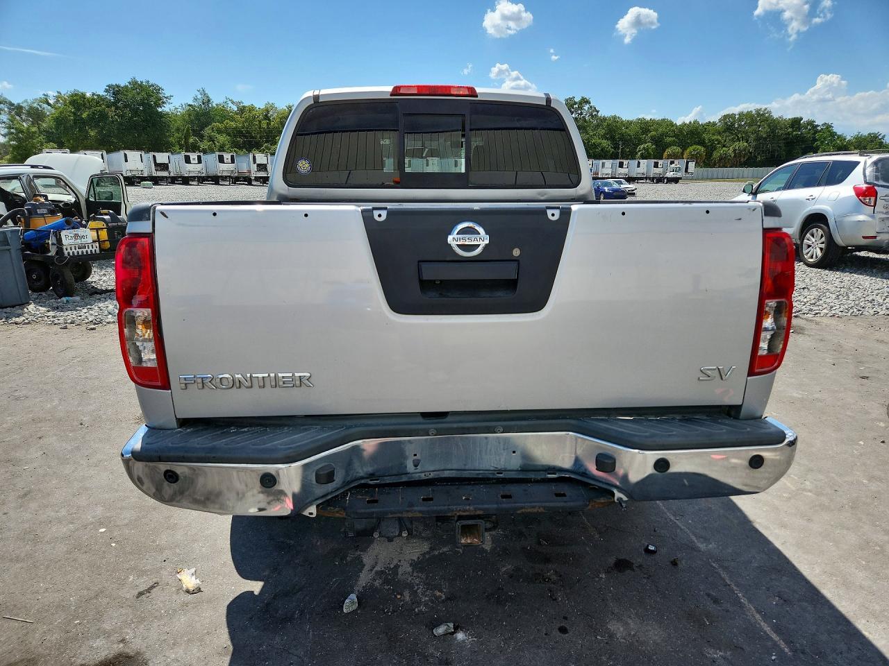 2014 NISSAN Frontier