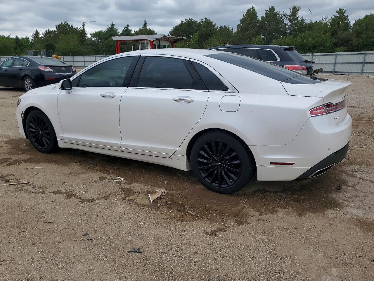 2017 LINCOLN MKZ