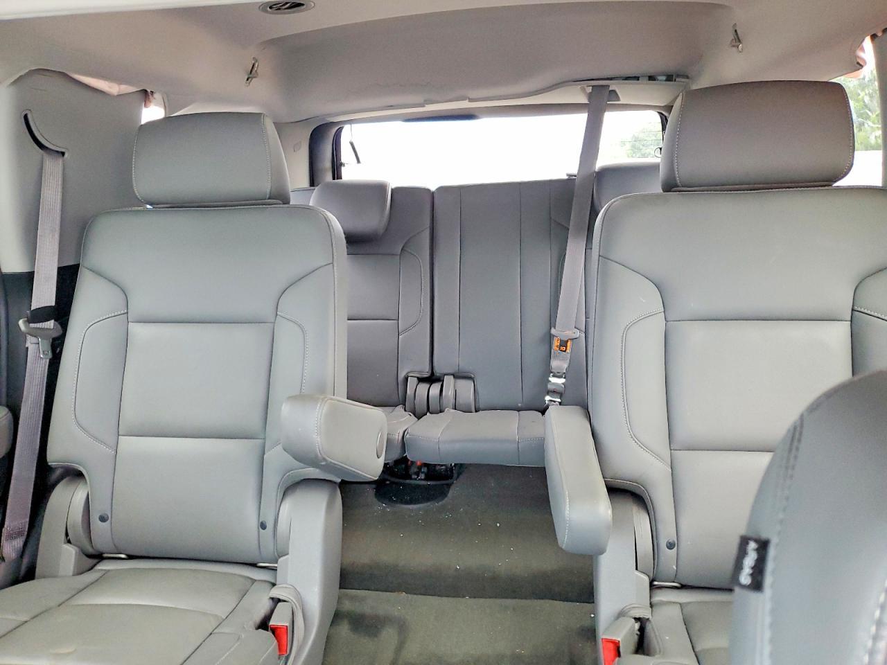 2015 CHEVROLET Tahoe