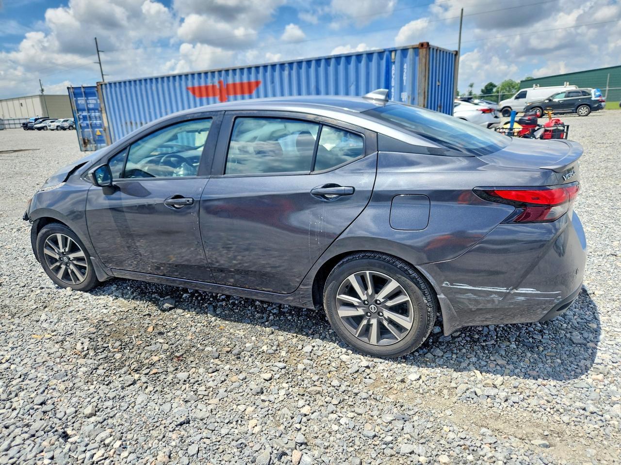2020 NISSAN VERSA