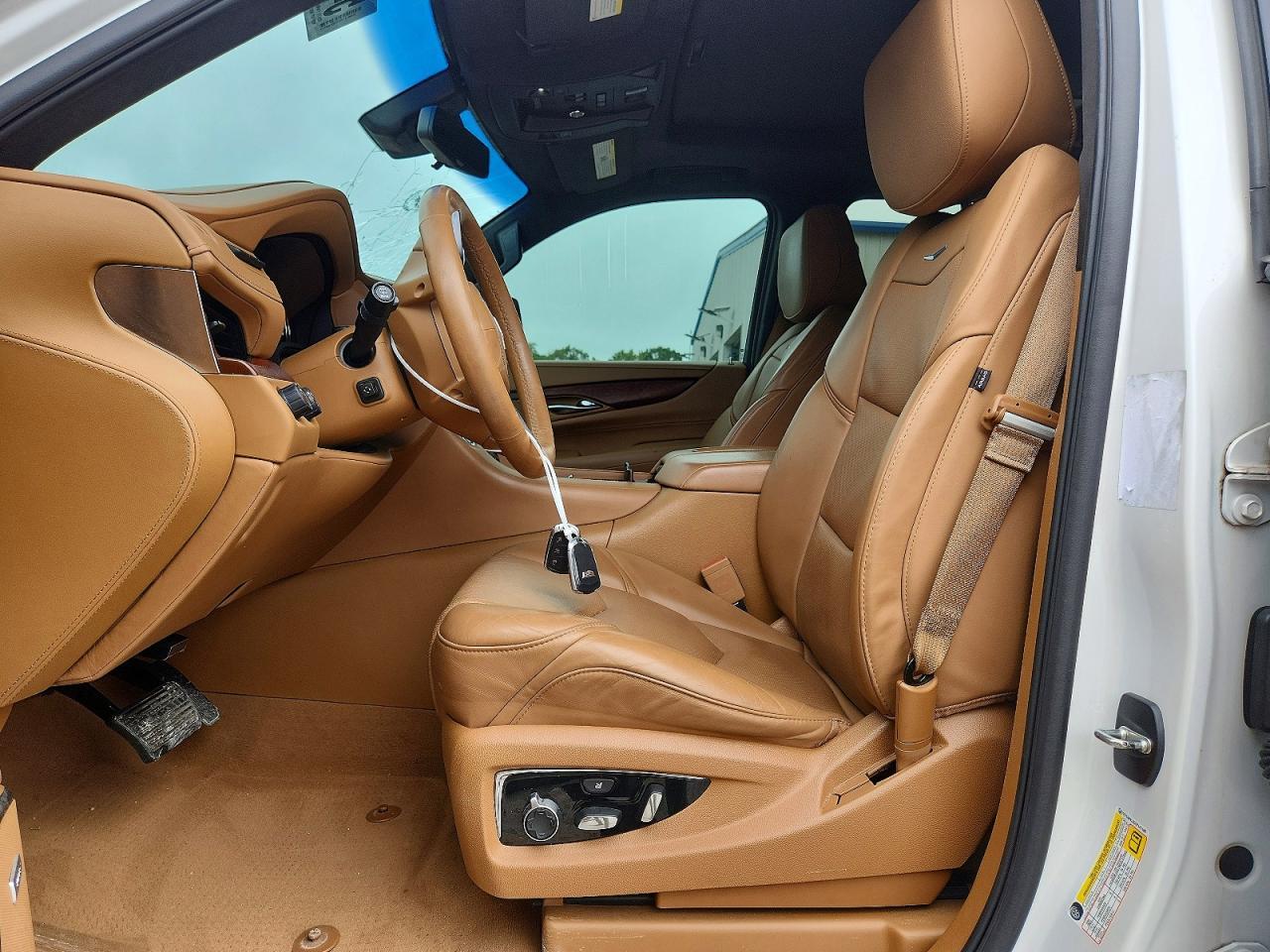 2017 CADILLAC Escalade ESV