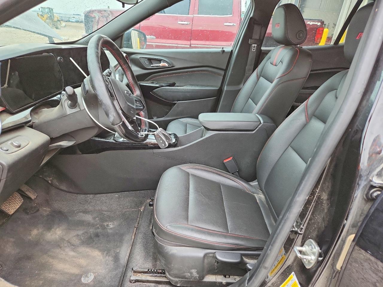 2025 CHEVROLET TRAX