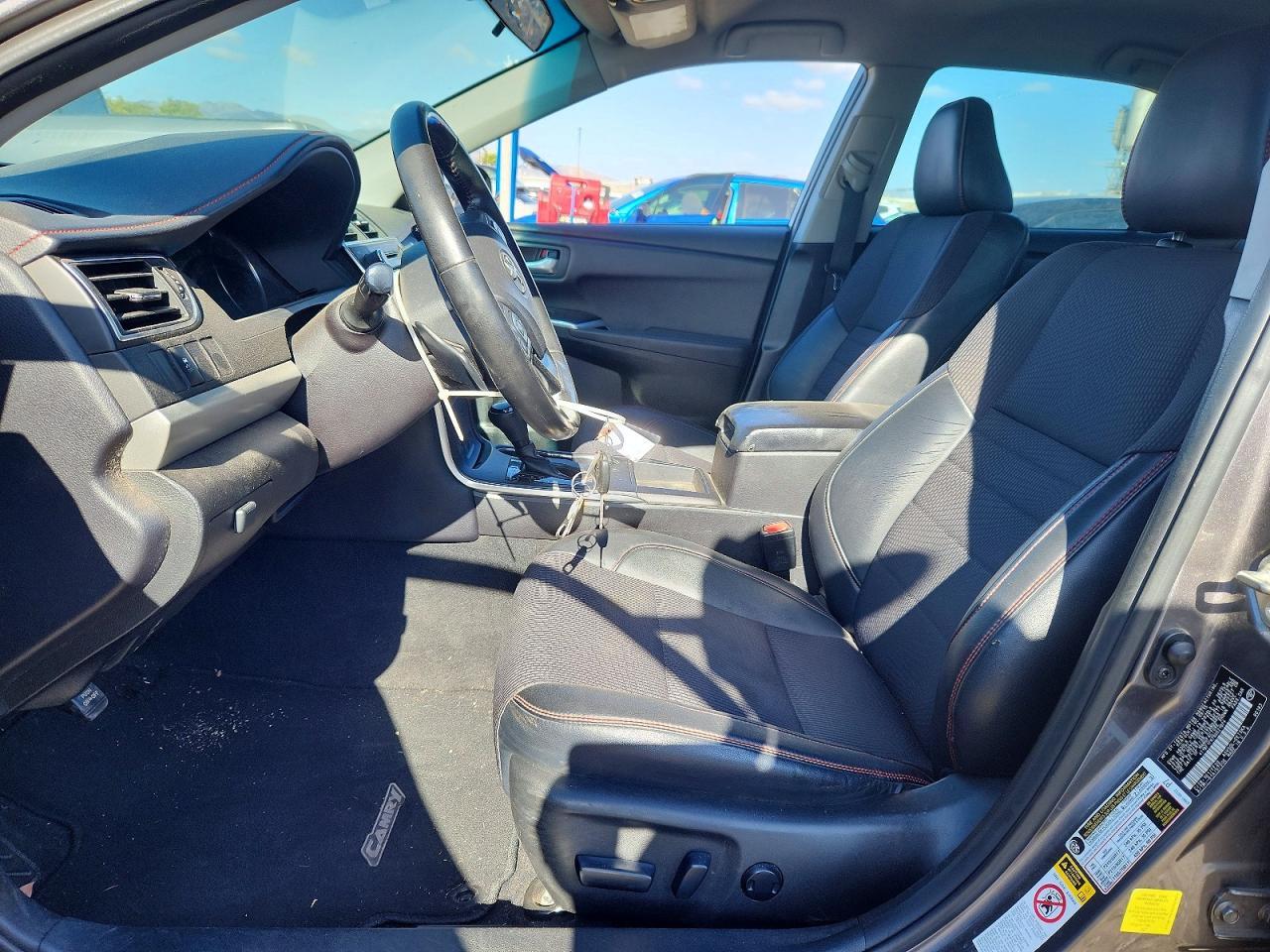 2016 TOYOTA CAMRY