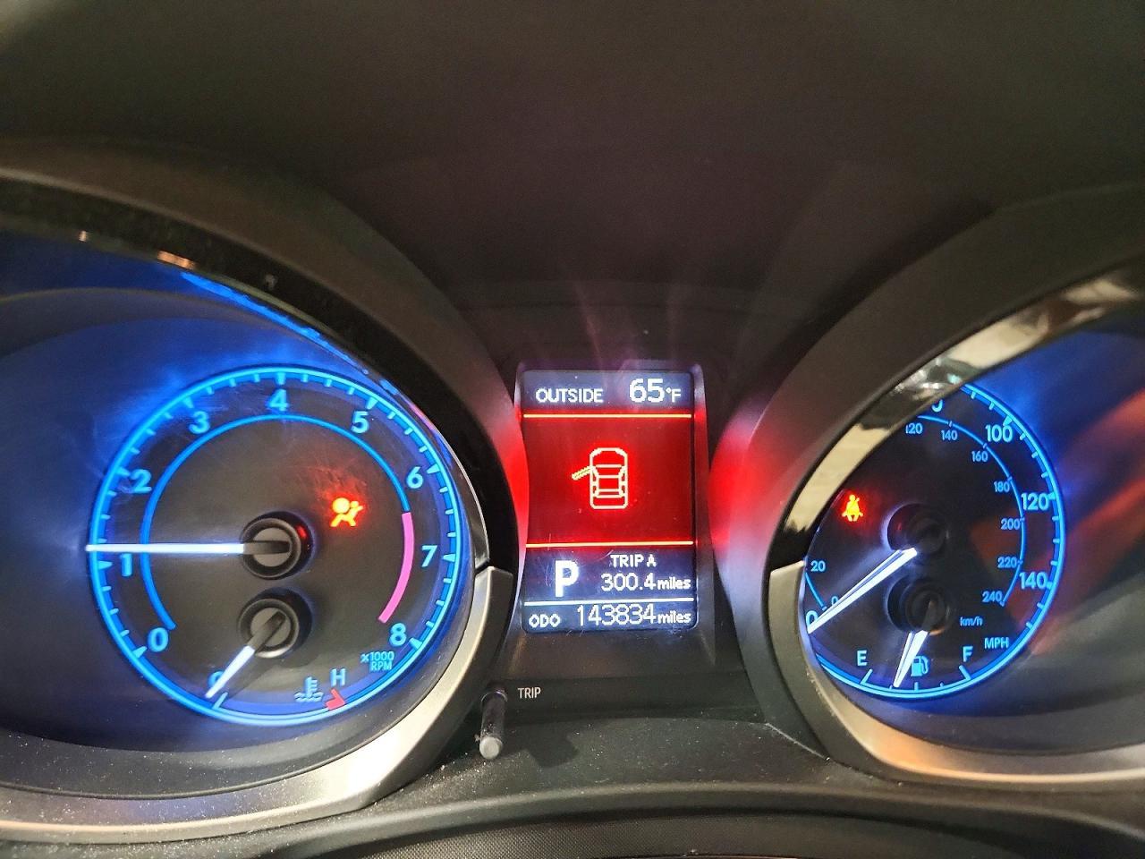 2016 TOYOTA COROLLA