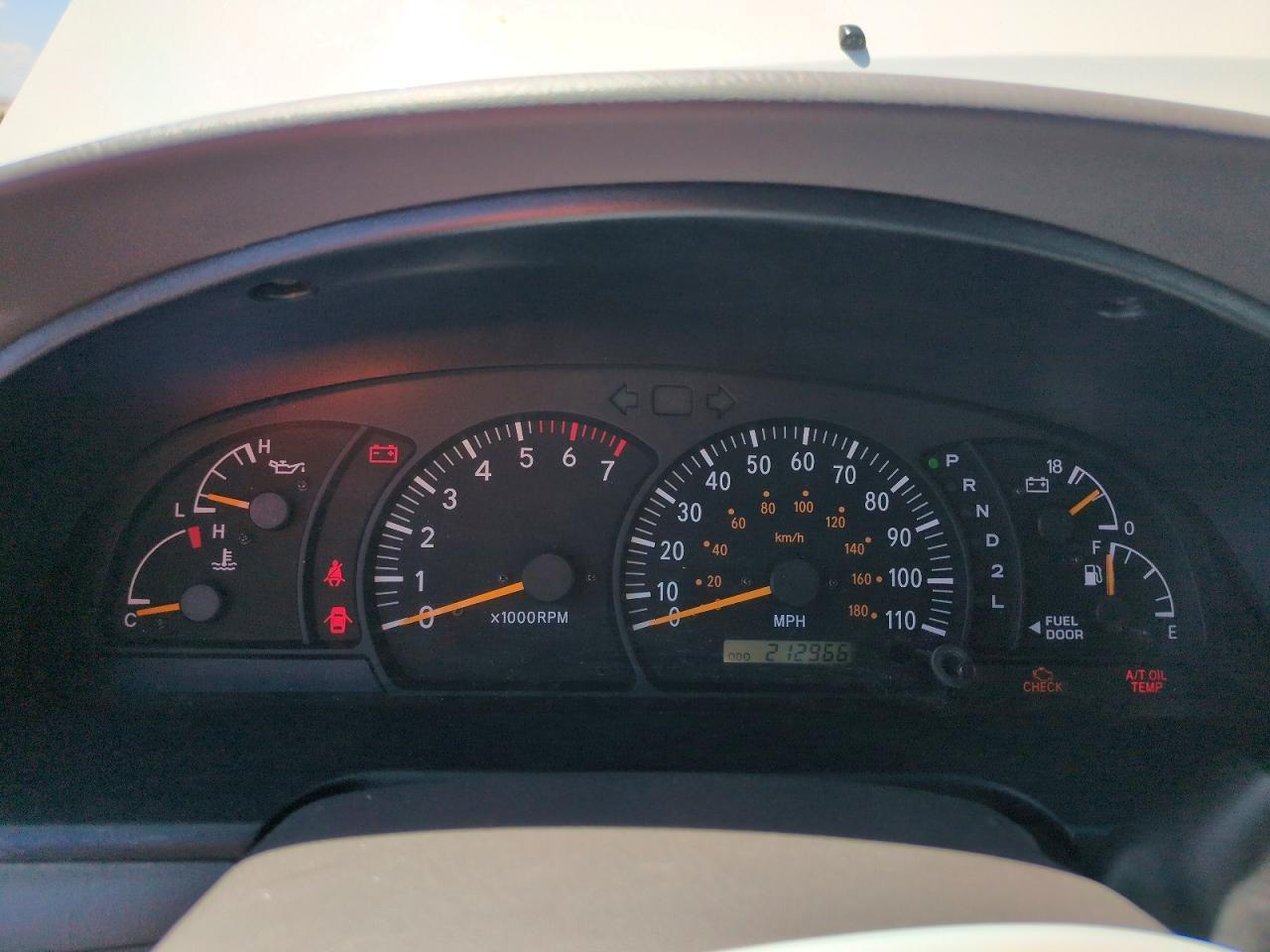 2002 TOYOTA TUNDRA