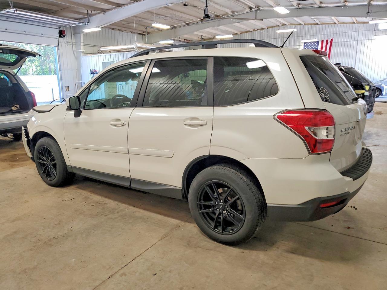 2015 SUBARU FORESTER