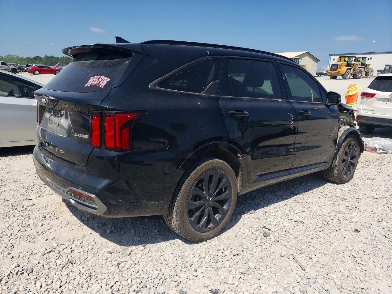2021 KIA SORENTO