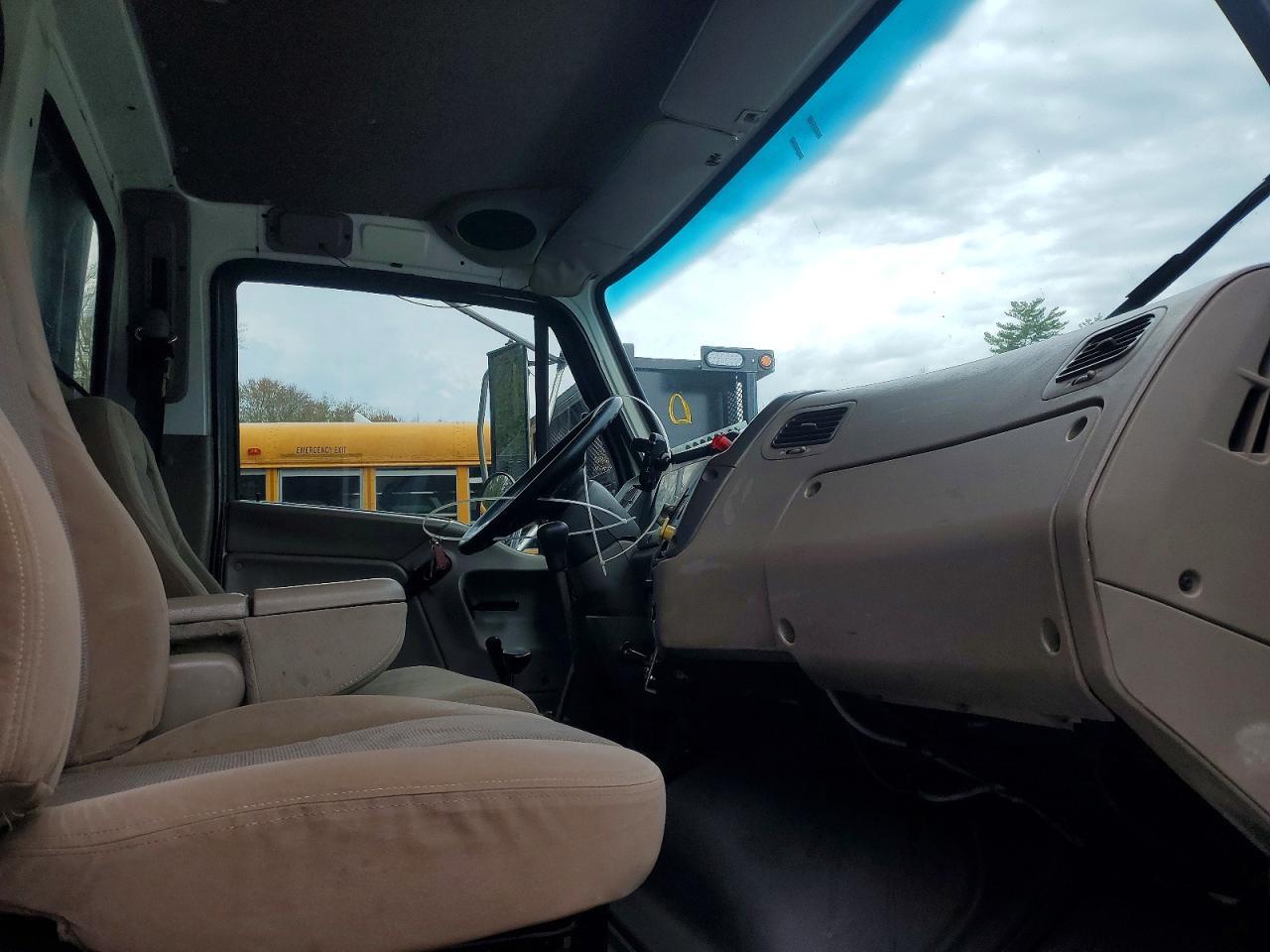 2003 STERLING TRUCK