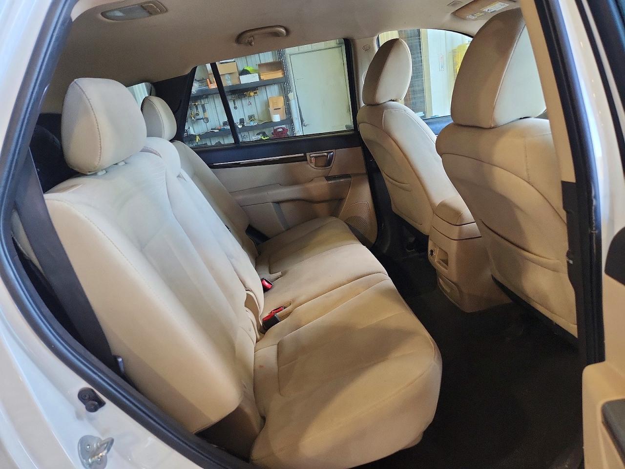 2011 HYUNDAI SANTA FE