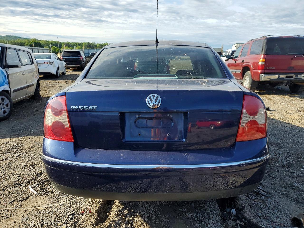 2002 VOLKSWAGEN Passat