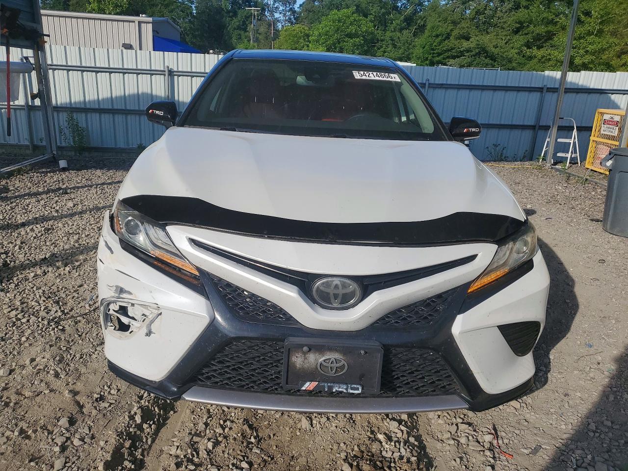 2019 TOYOTA CAMRY