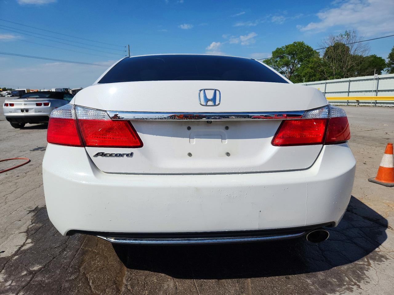 2015 HONDA ACCORD