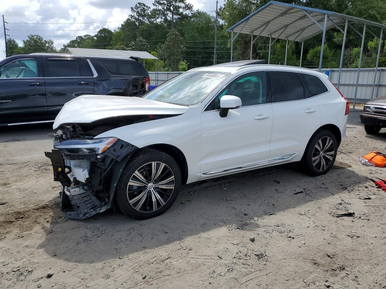 2023 VOLVO XC60