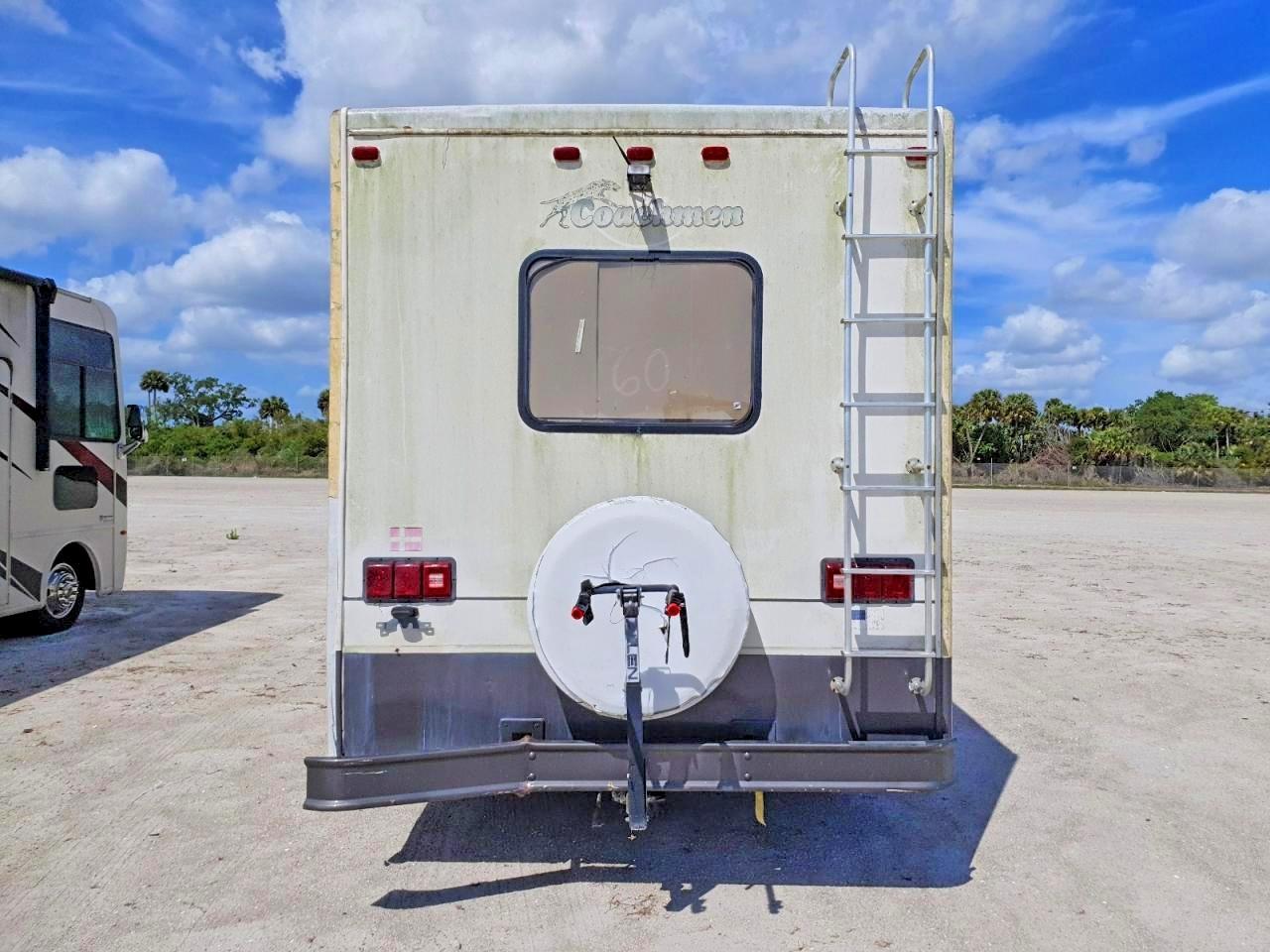 2001 WORKHORSE CUSTOM CHASSIS