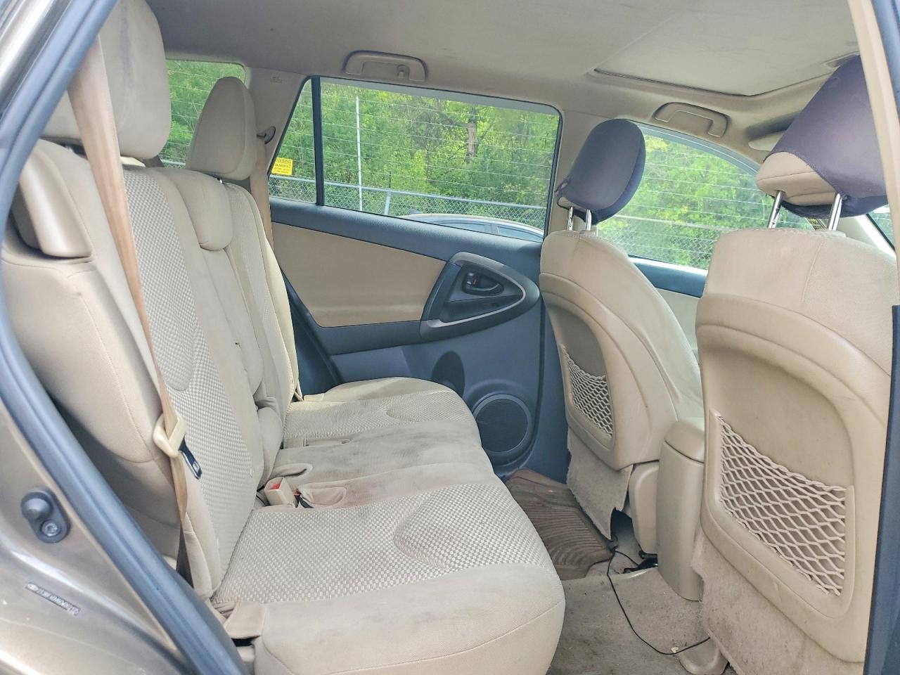 2012 TOYOTA RAV4