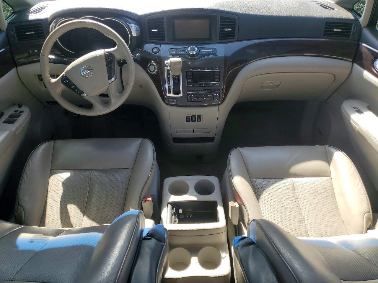 2011 NISSAN Quest
