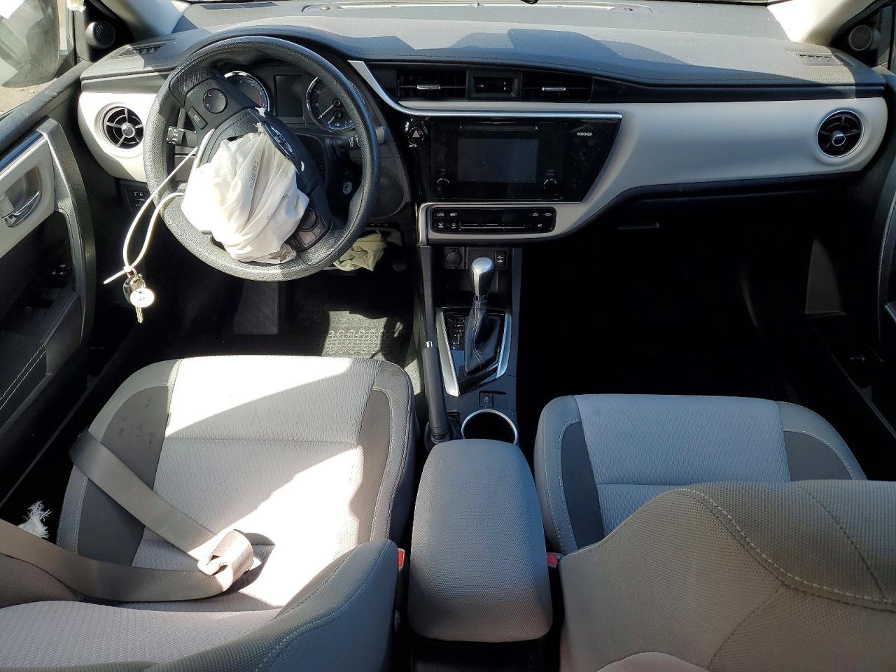 2017 TOYOTA COROLLA