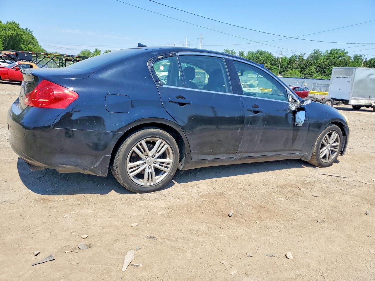 2010 INFINITI G37