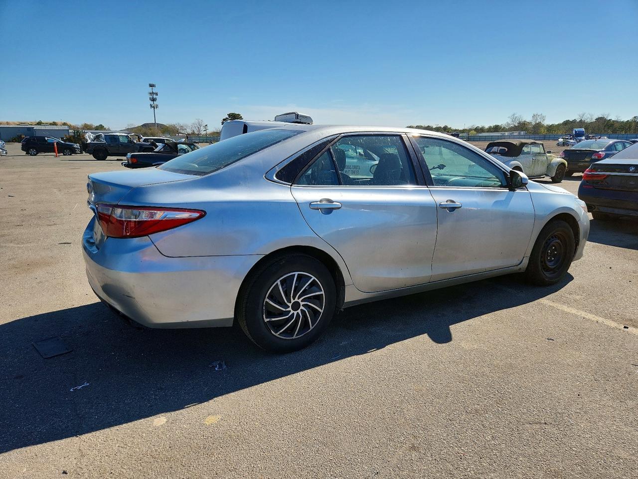 2017 TOYOTA CAMRY