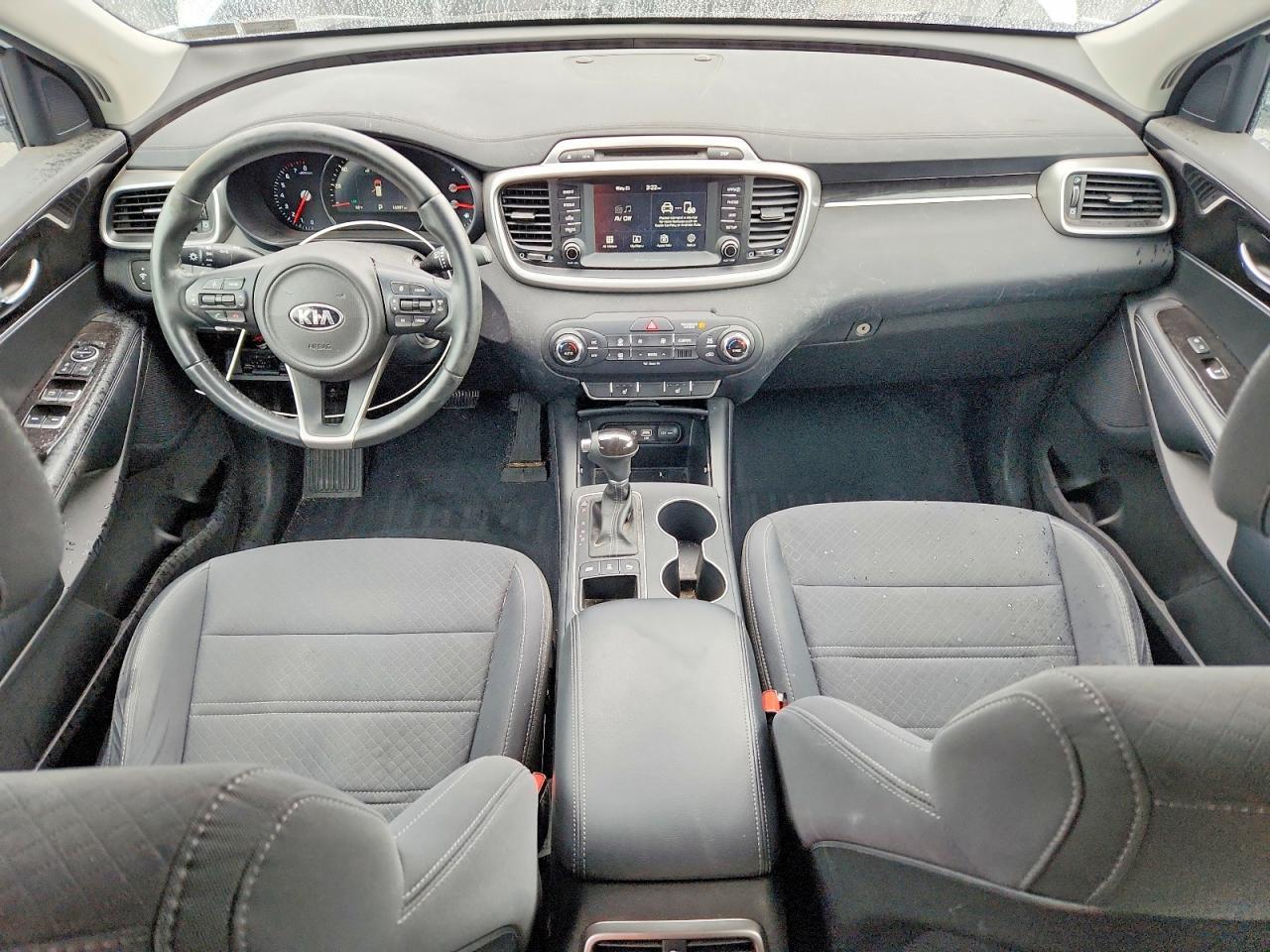 2017 KIA SORENTO