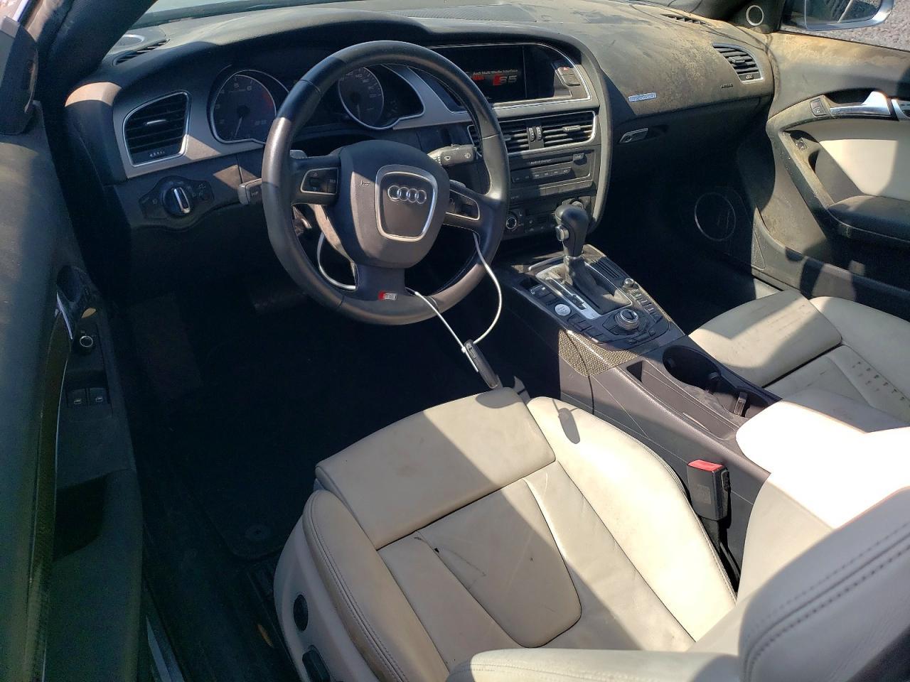 2009 AUDI S5